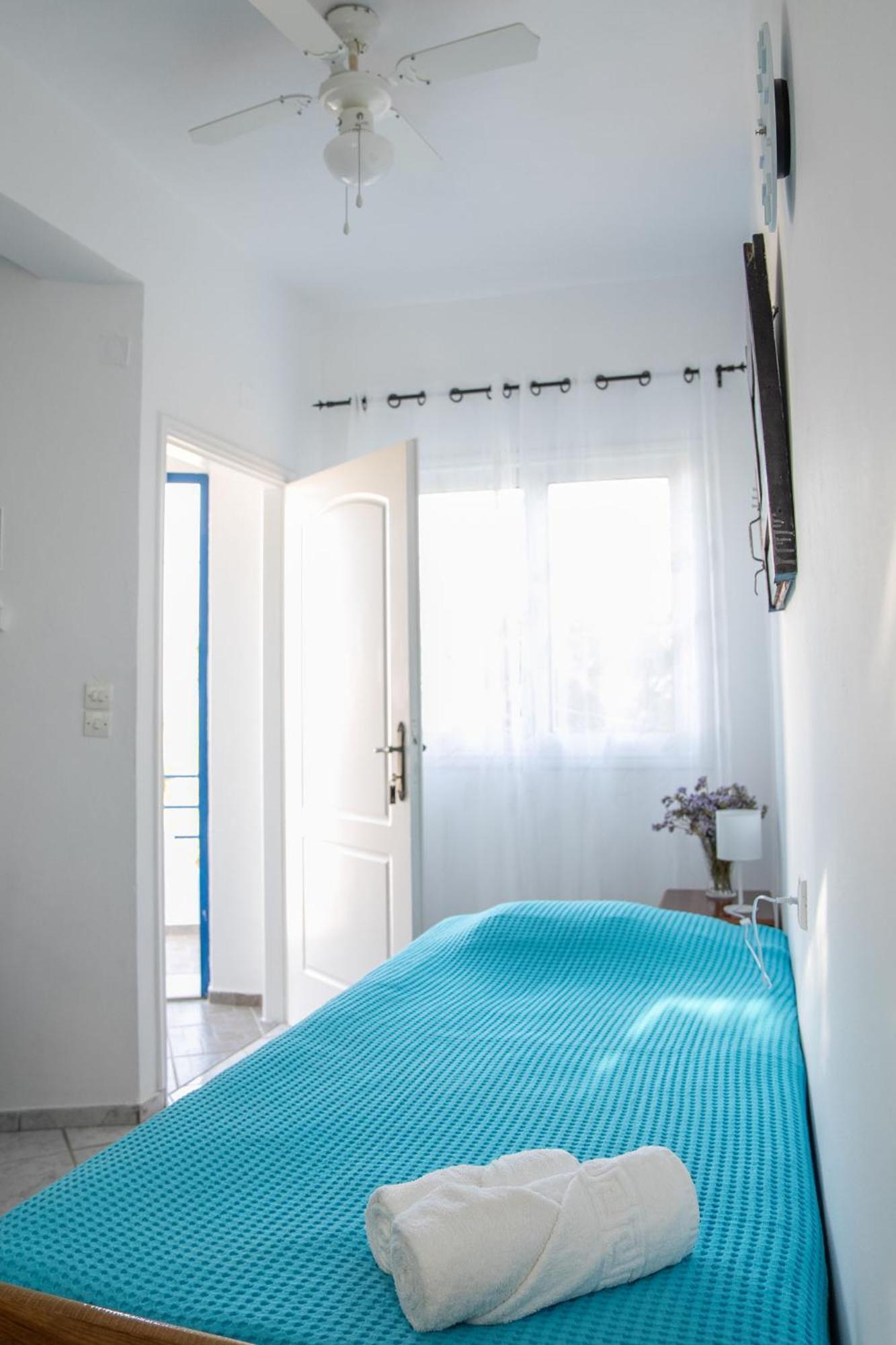 Haris Apartments 3-4 Armenistis  Exterior foto